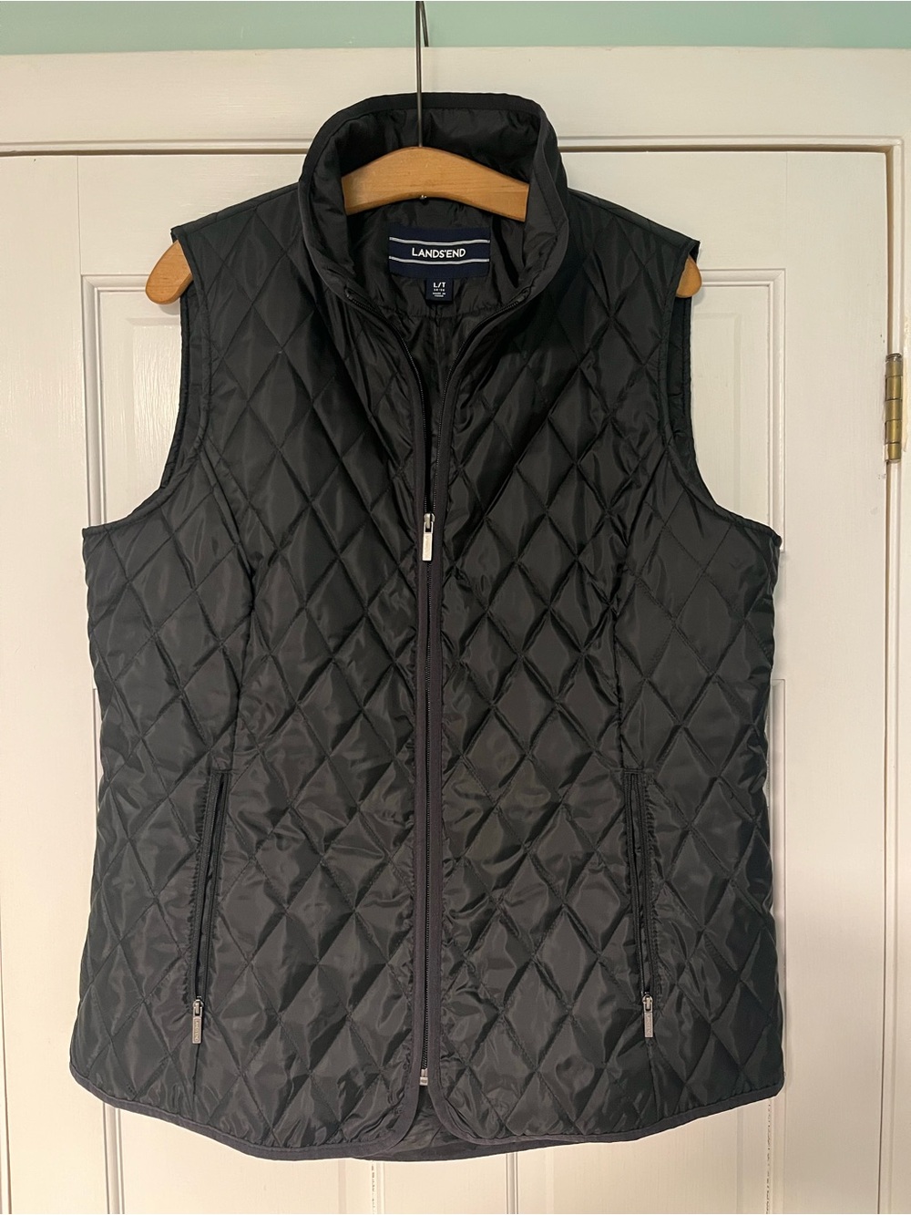 Lands' End Quilted PRIMALOFT Vest in Black